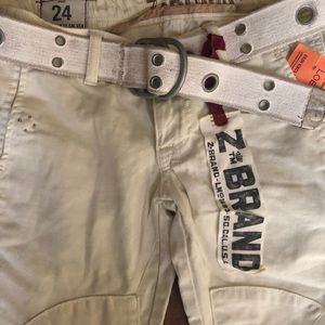 NWT Z-Brand  Belted Cream Cargo Capri 24